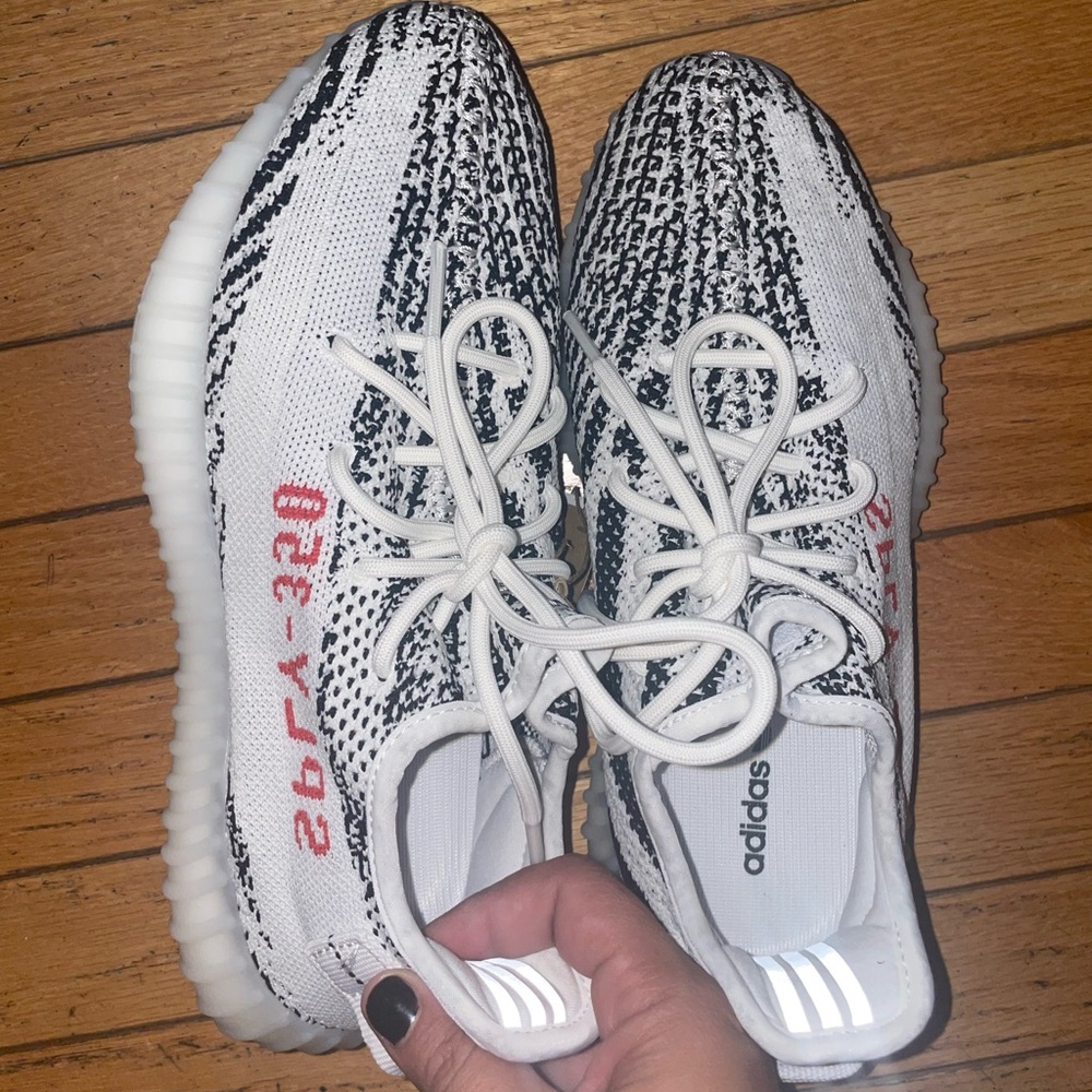 NEW Never Worn Zebra Yeezy Boost 365